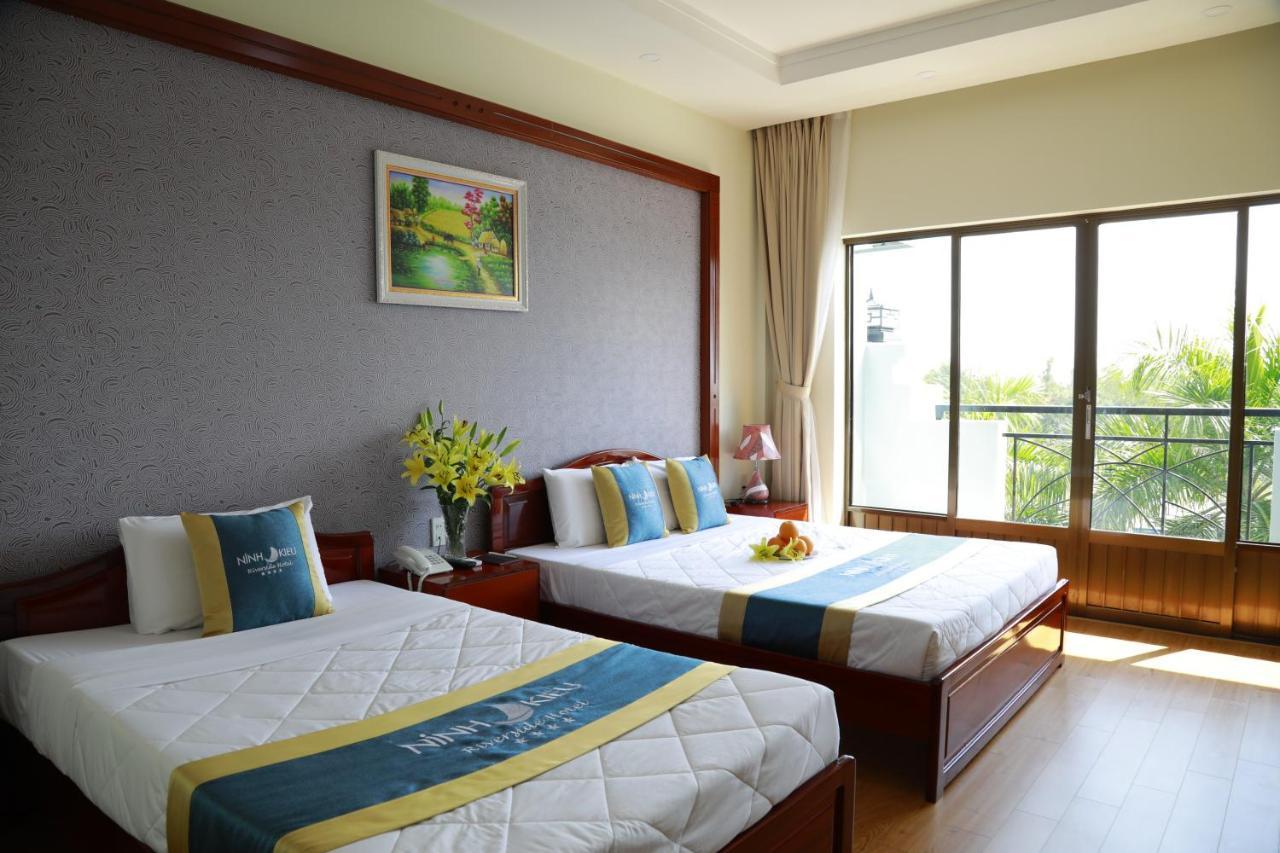 Ninh Kieu Riverside Hotel Can Tho Exterior photo