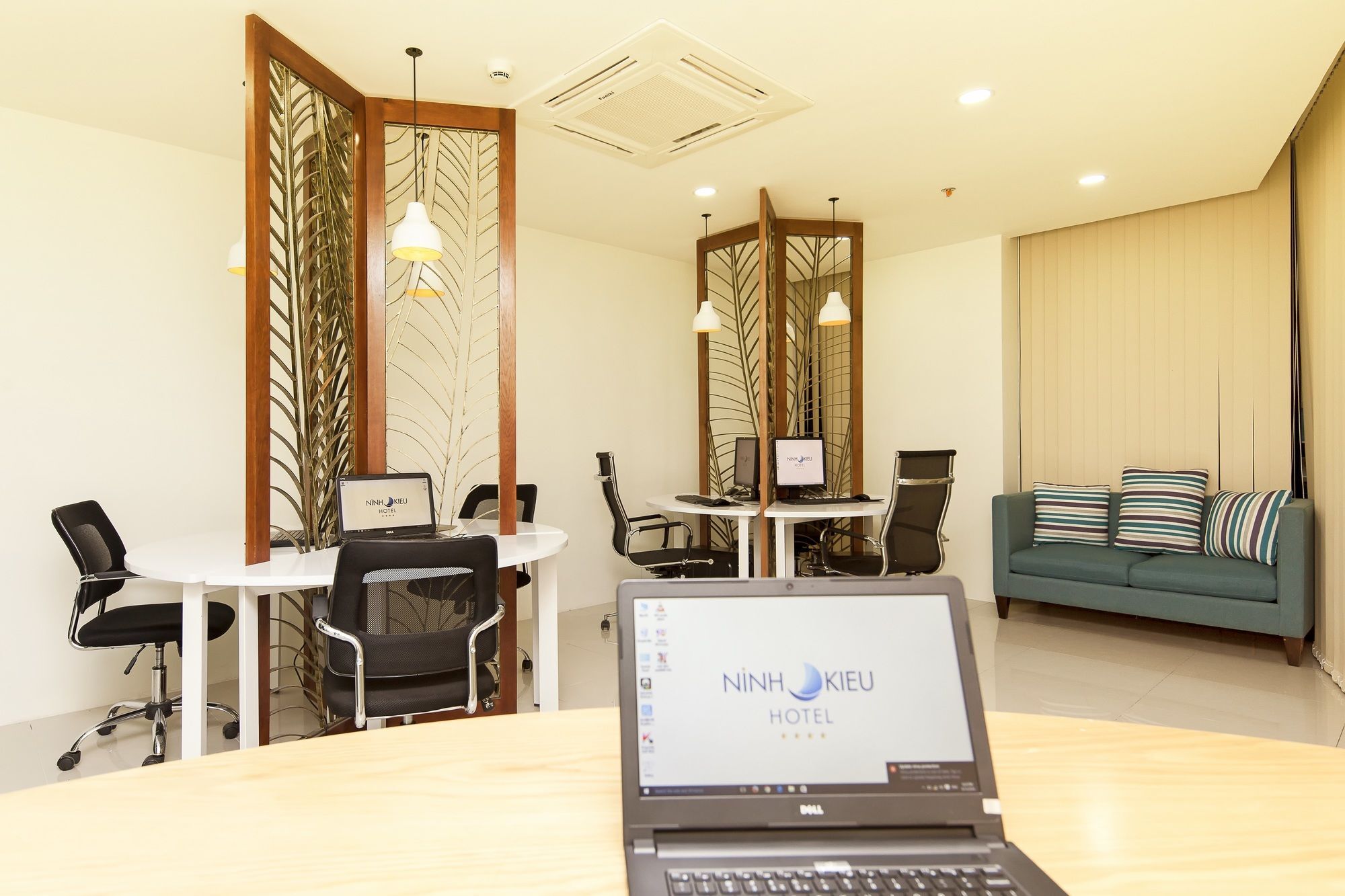 Ninh Kieu Riverside Hotel Can Tho Exterior photo