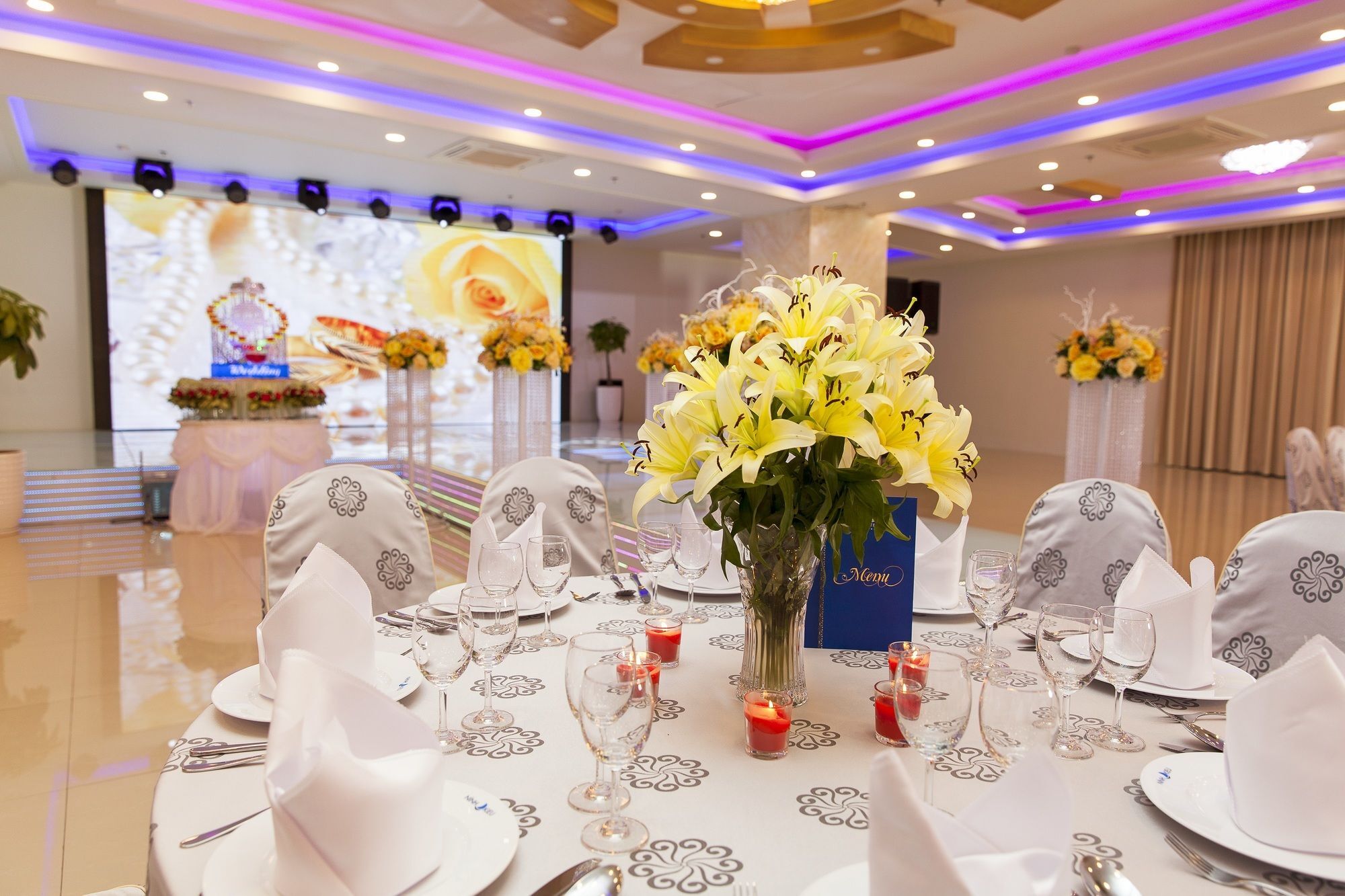 Ninh Kieu Riverside Hotel Can Tho Exterior photo